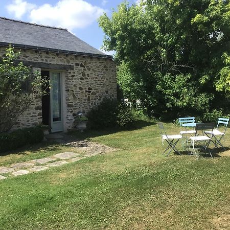 Grand Mainguet Bed and Breakfast Saint-Lambert-la-Potherie Εξωτερικό φωτογραφία