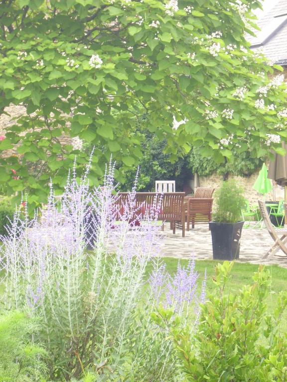 Grand Mainguet Bed and Breakfast Saint-Lambert-la-Potherie Εξωτερικό φωτογραφία